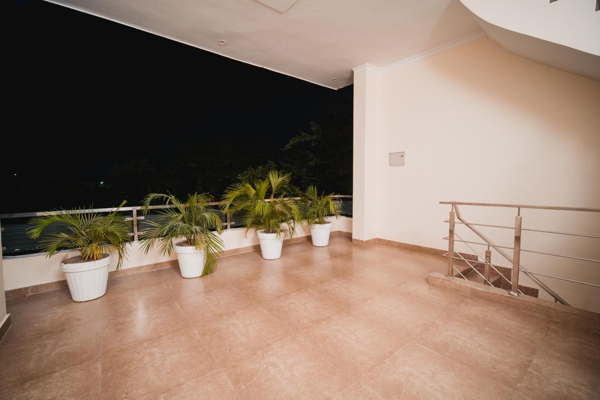 Silver Leaf Apartments Amritsar Extérieur photo